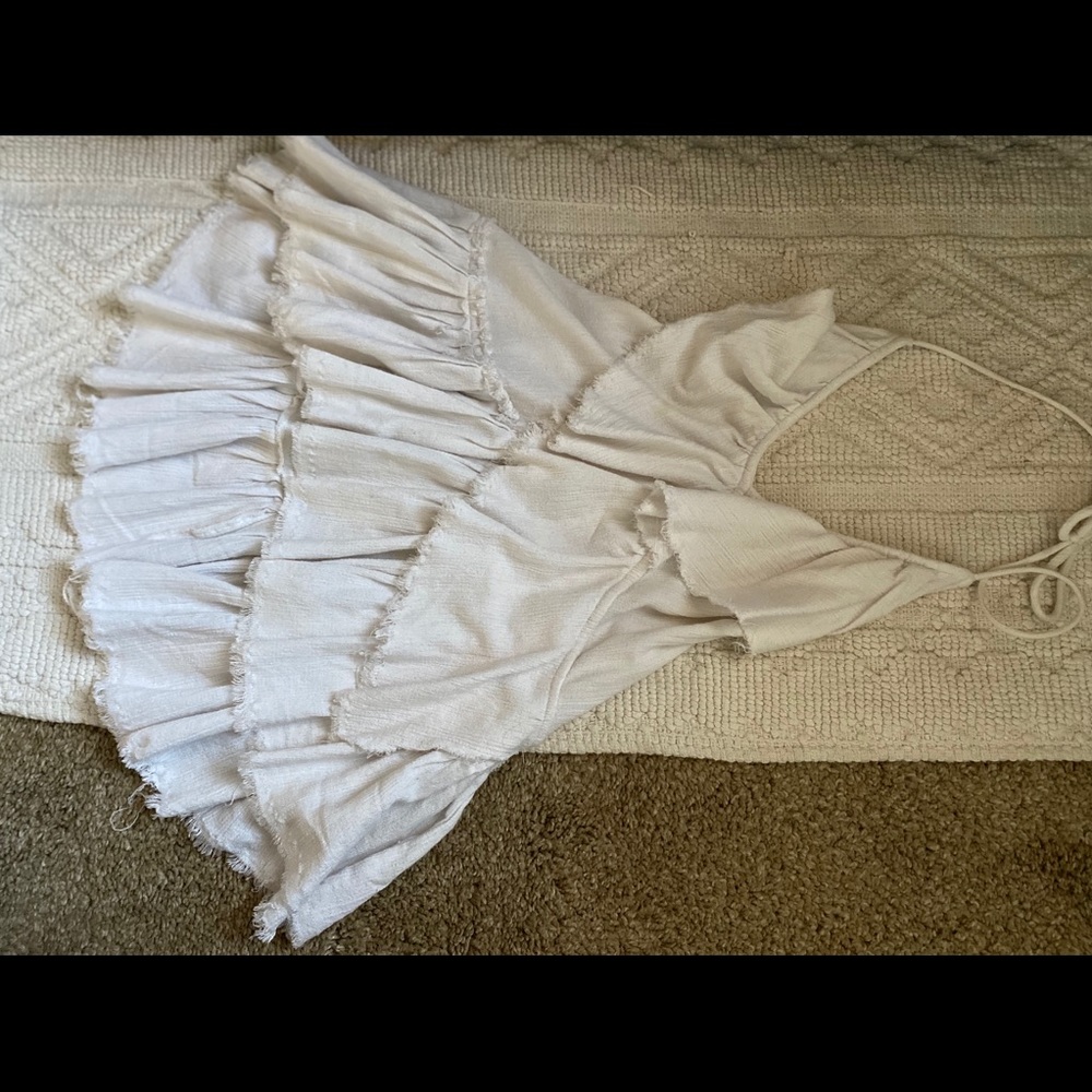 Flowy halter top!